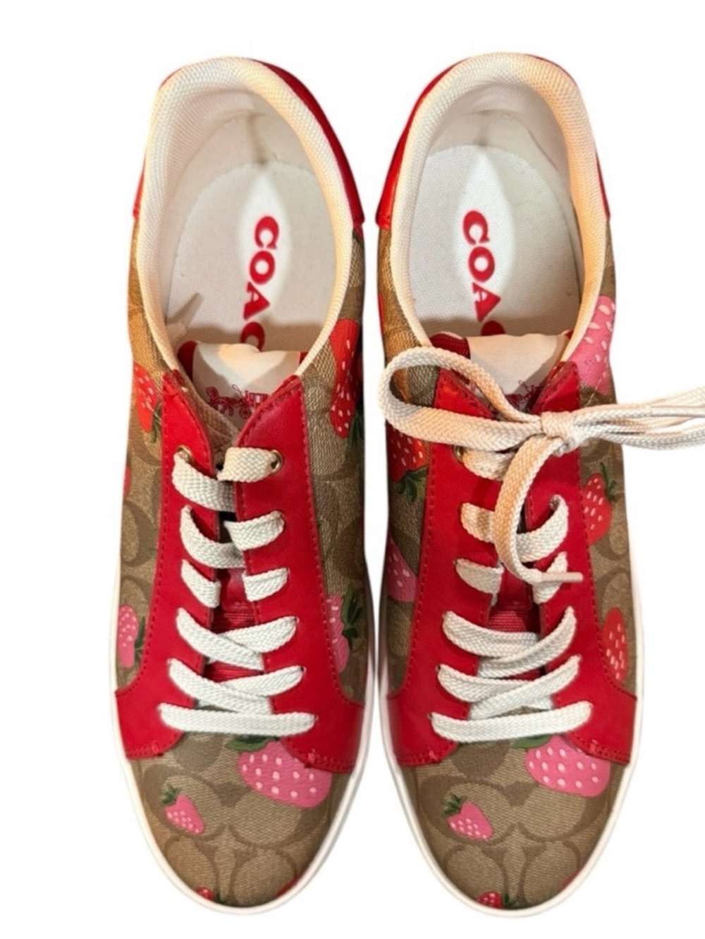 Coach Low Top Sneaker Signature Canvas Wild Strawberry Size 10B - Picture 3 of 6